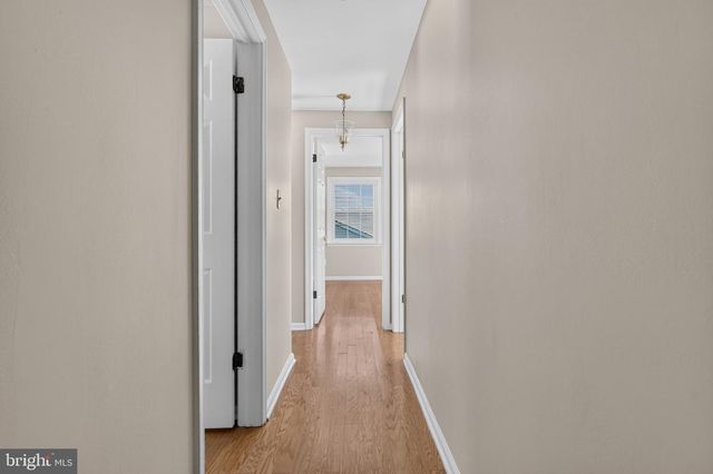 22 MIDWOOD RD, Marlton, NJ 08053