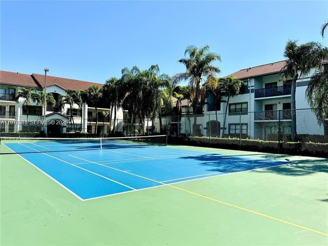 650 S Park Rd 24-5, Hollywood, FL 33021