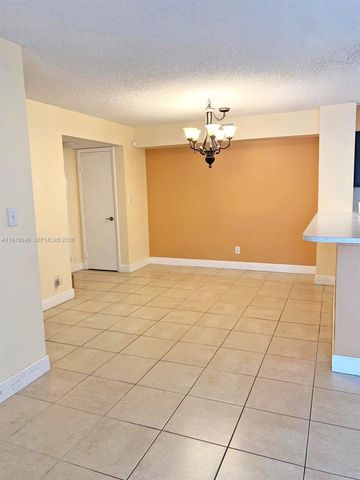 650 S Park Rd 24-5, Hollywood, FL 33021