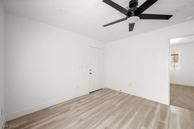 623 North 10th Street D, Las Vegas, NV 89101