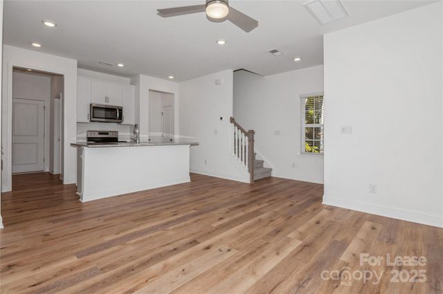 6006 Cedar Chip Way, Matthews, NC 28105