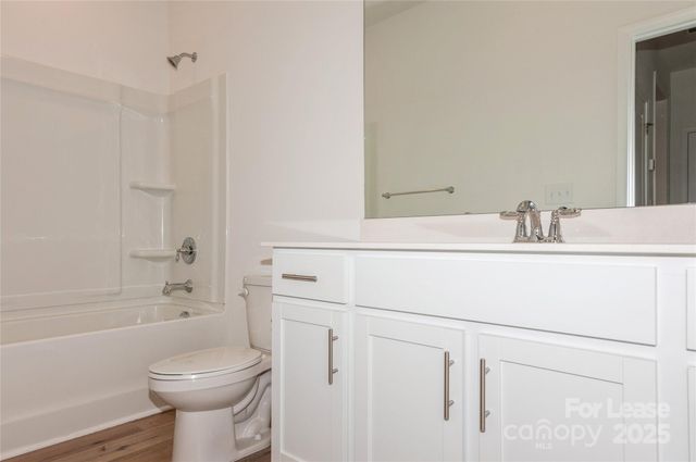 6006 Cedar Chip Way, Matthews, NC 28105