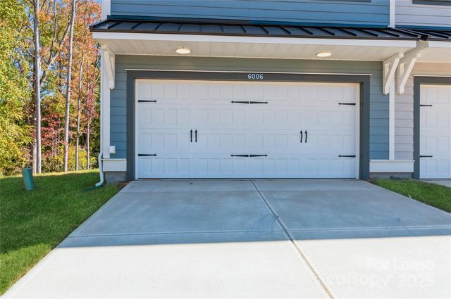 6006 Cedar Chip Way, Matthews, NC 28105