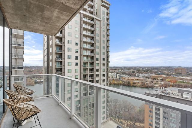 48 East Ave 2010, Austin, TX 78701