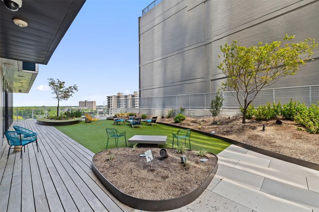 48 East Ave 2010, Austin, TX 78701