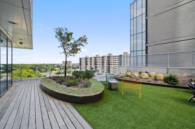 48 East Ave 2010, Austin, TX 78701