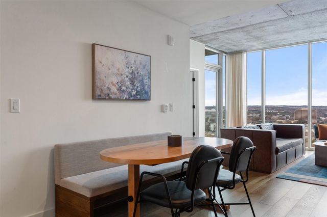 48 East Ave 2010, Austin, TX 78701