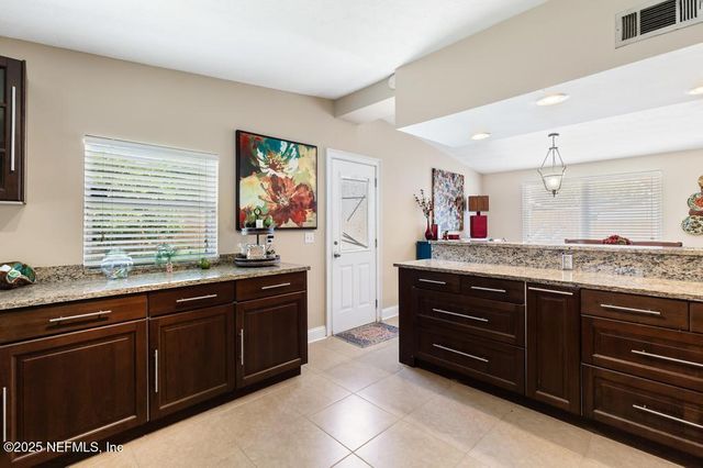 11279 PRINCESSA Lane, Jacksonville, FL 32218