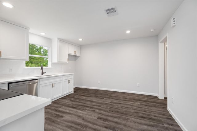 6525 Sealey Street, Houston, TX 77091