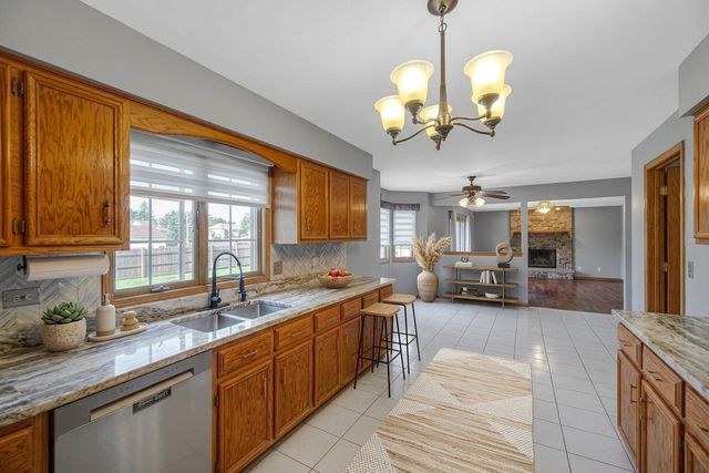 3226 Mallard Drive, Homewood, IL 60430