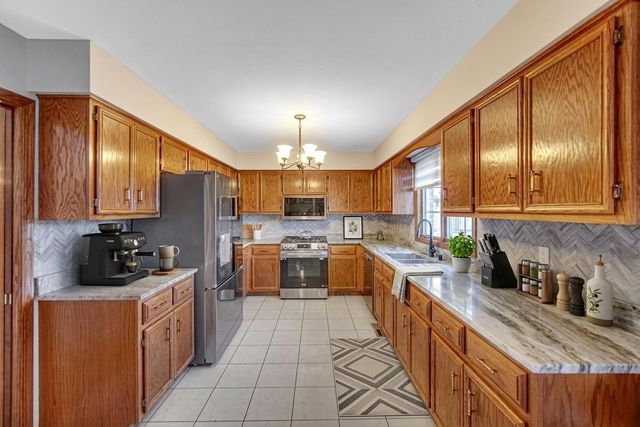 3226 Mallard Drive, Homewood, IL 60430