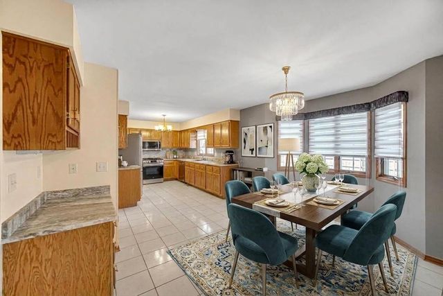3226 Mallard Drive, Homewood, IL 60430