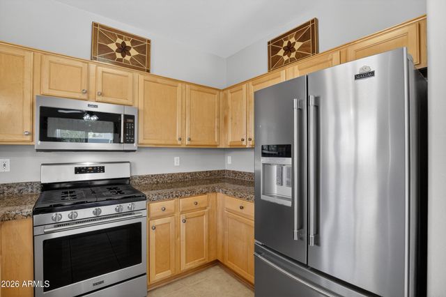 15418 W ARZON Way, Sun City West, AZ 85375