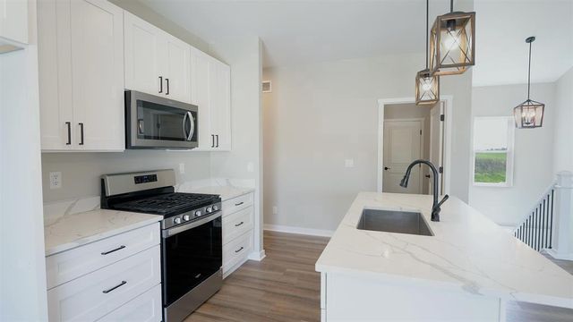 416 Ridge Court, Orfordville, WI 53576