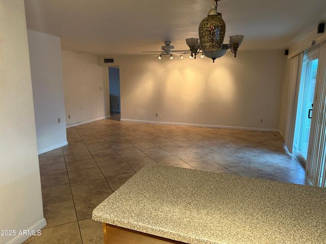 12813 N 36TH Drive, Phoenix, AZ 85029