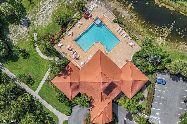 88 Burnt Pine DR, Naples, FL 34119
