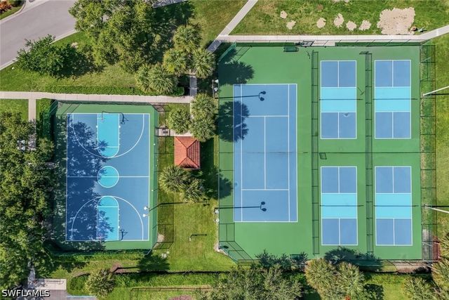 88 Burnt Pine DR, Naples, FL 34119