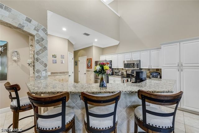 88 Burnt Pine DR, Naples, FL 34119