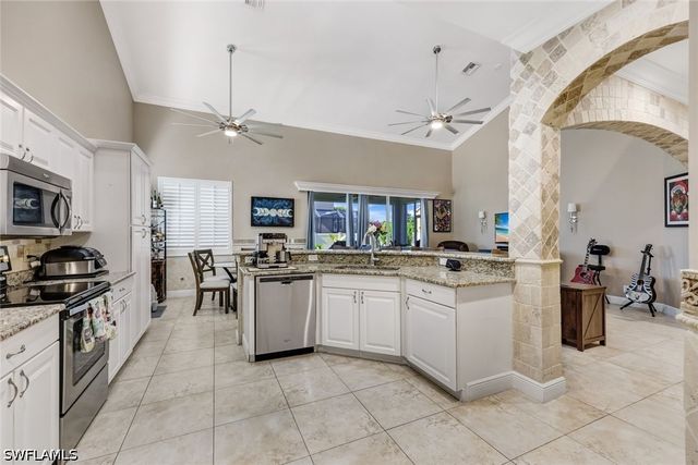 88 Burnt Pine DR, Naples, FL 34119