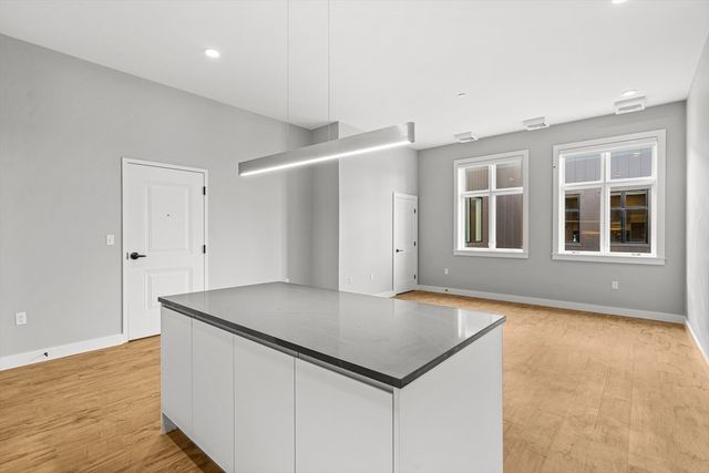 524 Main Street 8, Melrose, MA 02176
