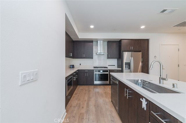 2414 Nolita, Irvine, CA 92612