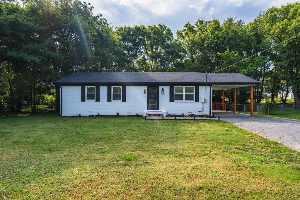 2010 S Rutherford Blvd, Murfreesboro, TN 37130