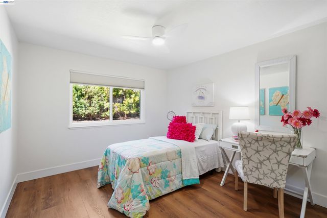 4350 Columbine Dr, Pleasanton, CA 94588