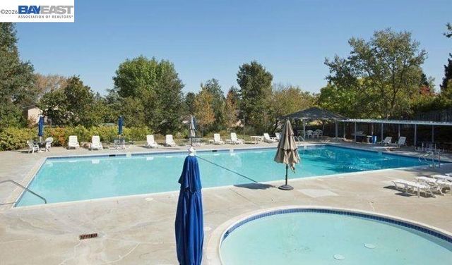 4350 Columbine Dr, Pleasanton, CA 94588