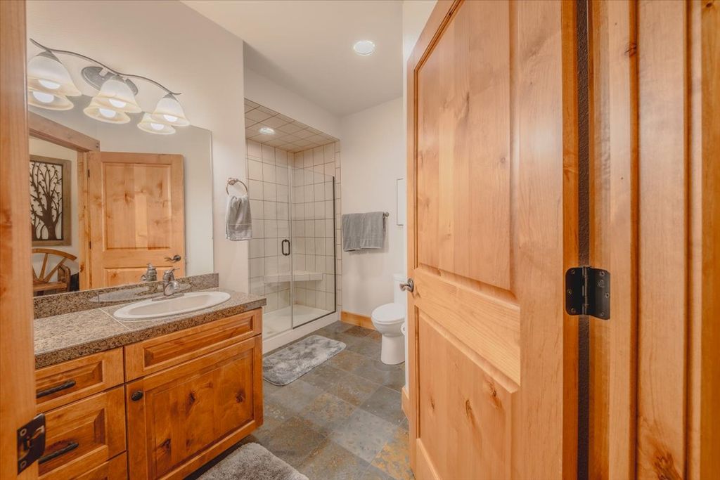 7175 US Highway 93 S #3-104, Lakeside, MT 59922 photo 35