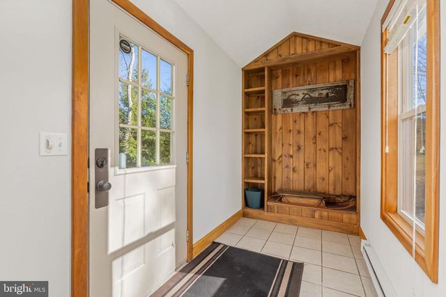 220 WOODLANDS HILL LN, Oakland, MD 21550