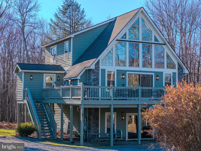 220 WOODLANDS HILL LN, Oakland, MD 21550