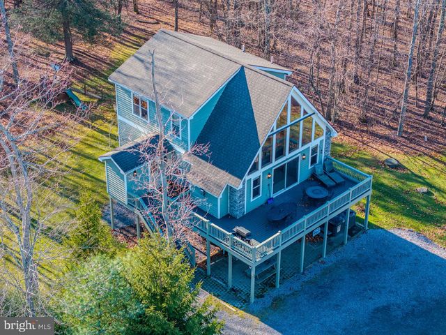 220 WOODLANDS HILL LN, Oakland, MD 21550