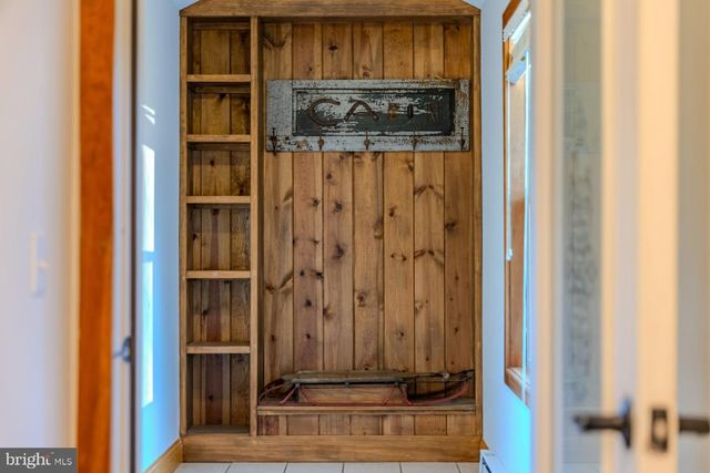 220 WOODLANDS HILL LN, Oakland, MD 21550