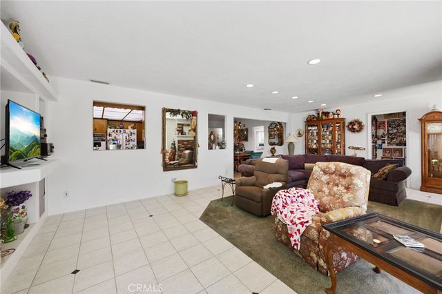 26391 Meridian, Hemet, CA 92544
