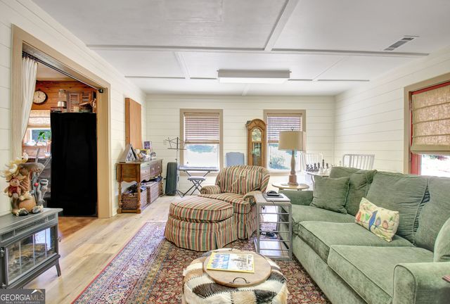 460 Morgan Mill Road, Brooks, GA 30205