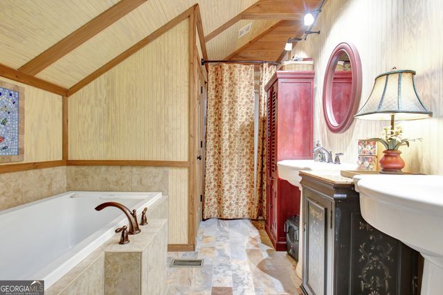 460 Morgan Mill Road, Brooks, GA 30205