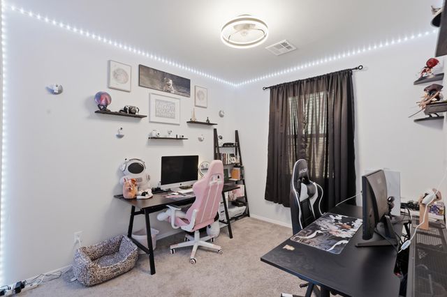 260 Capulin Peak Avenue SW, Los Lunas, NM 87031