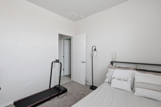 260 Capulin Peak Avenue SW, Los Lunas, NM 87031