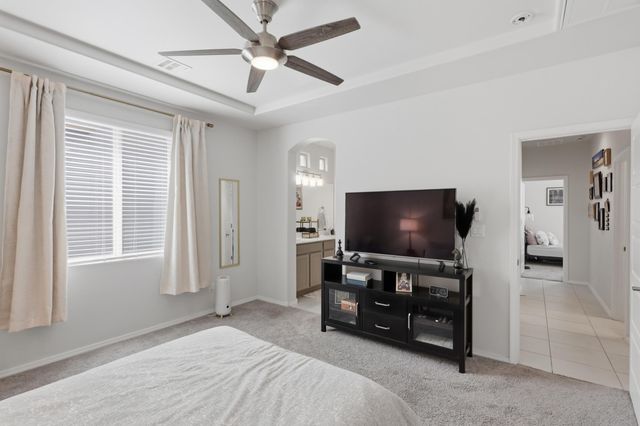 260 Capulin Peak Avenue SW, Los Lunas, NM 87031