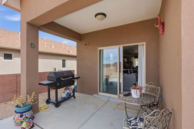 260 Capulin Peak Avenue SW, Los Lunas, NM 87031