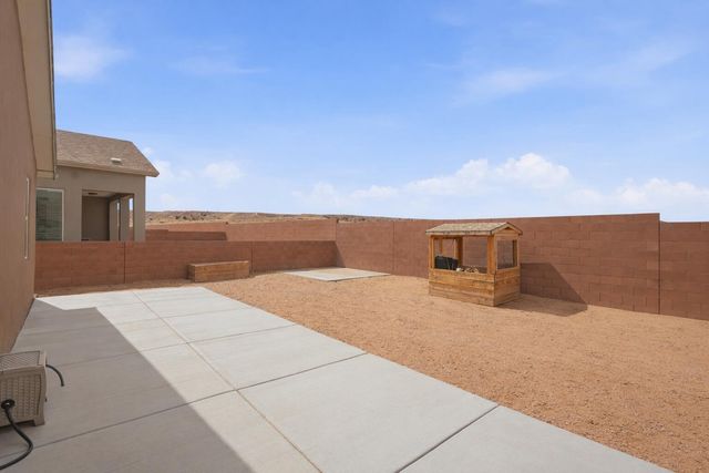 260 Capulin Peak Avenue SW, Los Lunas, NM 87031