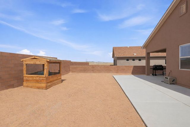 260 Capulin Peak Avenue SW, Los Lunas, NM 87031