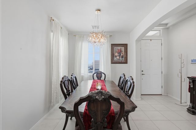 260 Capulin Peak Avenue SW, Los Lunas, NM 87031