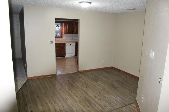 3454 Georgetown Drive, Waterloo, IA 50701