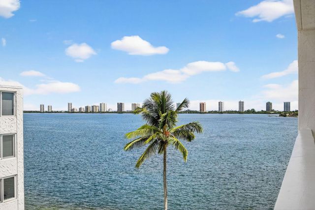 301 Lake Shore Drive 801, Lake Park, FL 33403