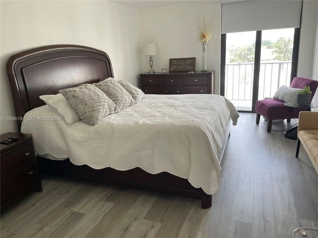 2625 Collins Avenue 510, Miami Beach, FL 33140