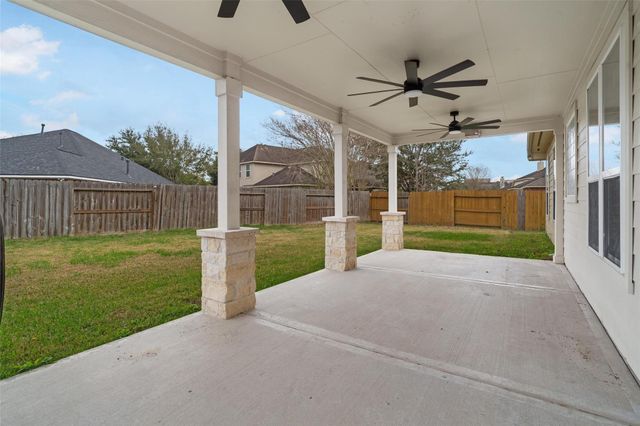 12103 Dawn Mist Court, Pearland, TX 77584