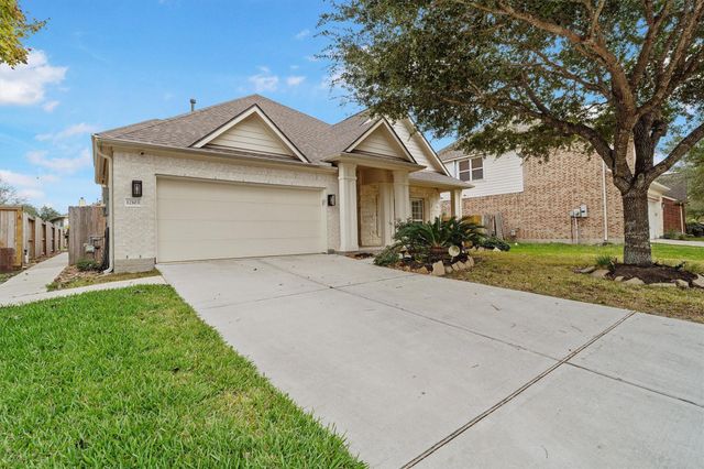 12103 Dawn Mist Court, Pearland, TX 77584