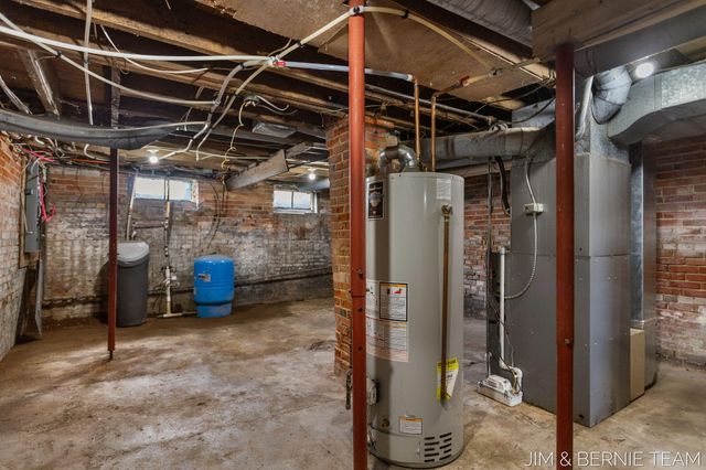 5014 136th Avenue, Manlius Twp, MI 49419