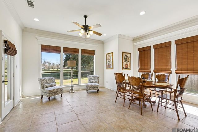 12484 Legacy Hills Dr, Geismar, LA 70734